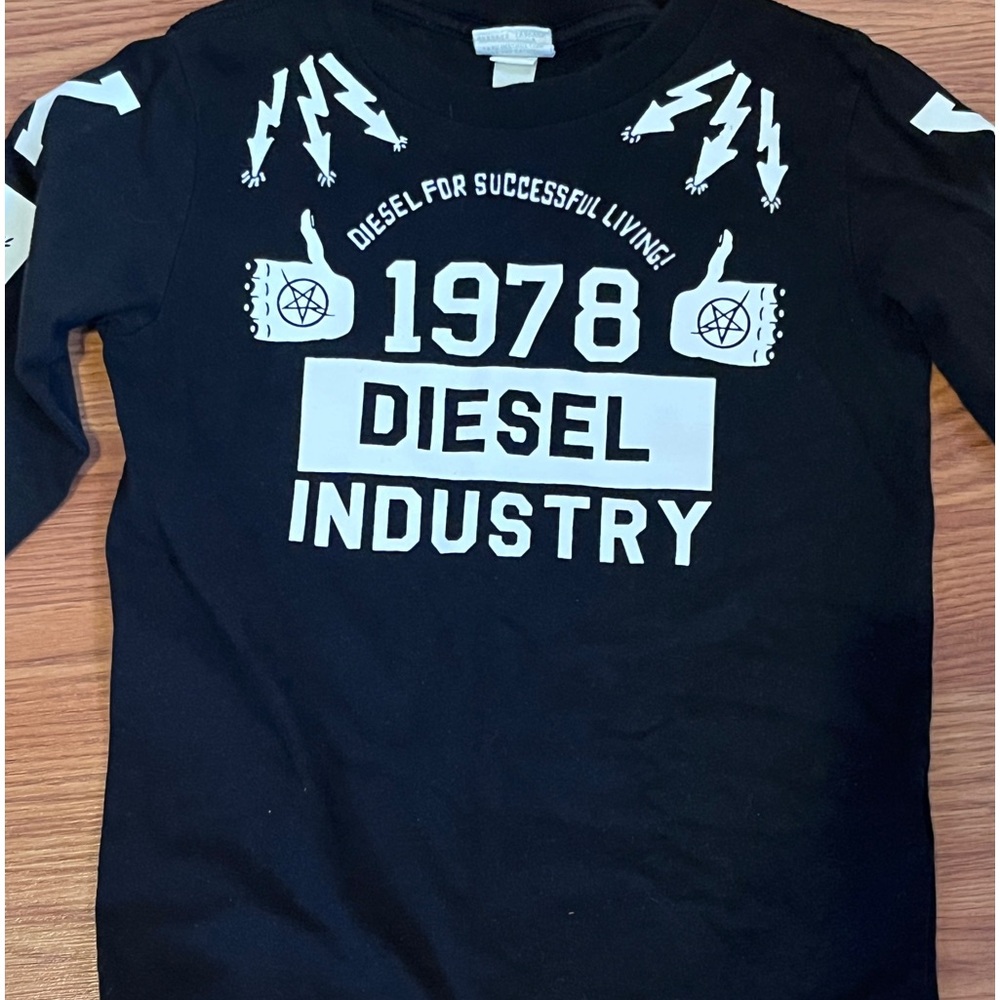 Diesel kids tee. Size. 5. Like new